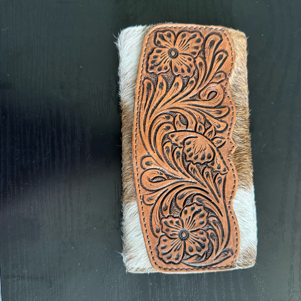 American Darling Floral Embossed Leather Key & Card Holder - Brown and White